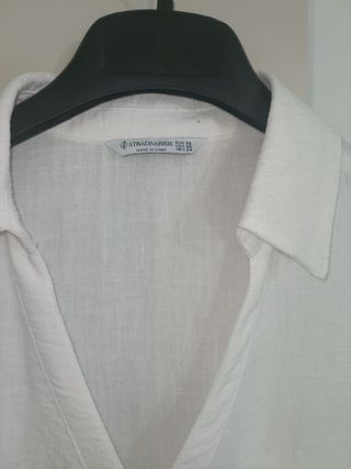 Blusa blanca Stradivarius XS