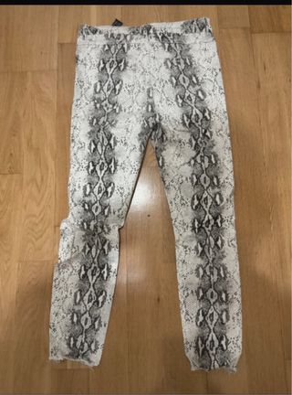 Pantalones zara