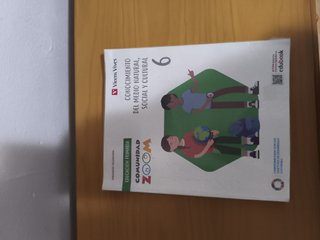 Varios libros escolares