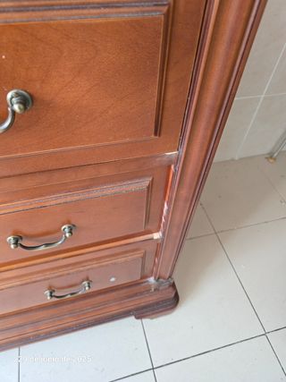 Cómoda madera maciza 4 cajones