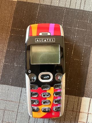 Alcatel One Touch 525 - Rojo Multicolor