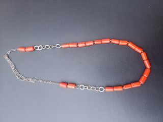 Collar coral rojo plata