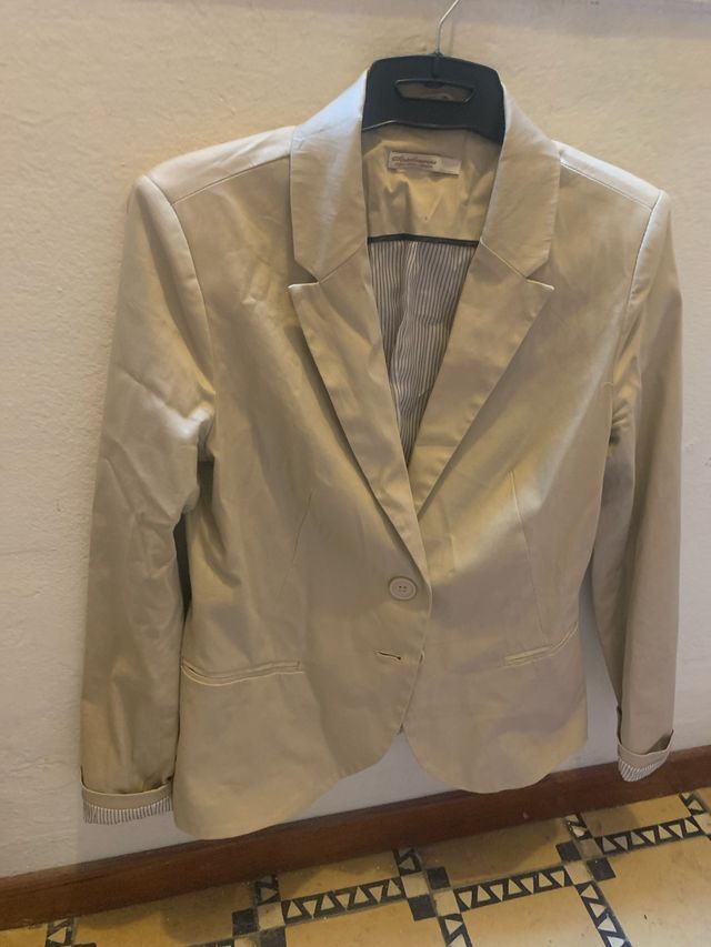 Americana beige Stradivarius M