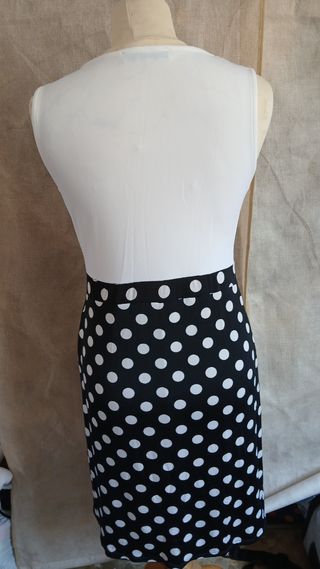 Lovely polkadots woman dress midi size.