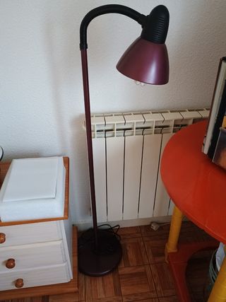 Lámpara flexo pie - Negra y morada