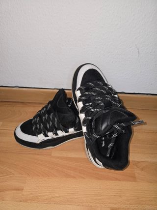 Botines Bershka negros talla 45