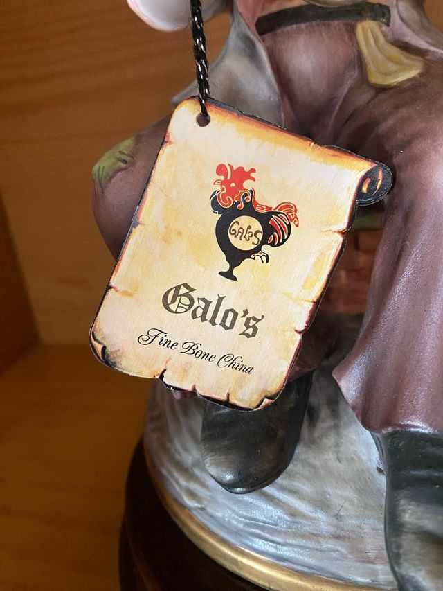 Figura Galos Niño Flautista