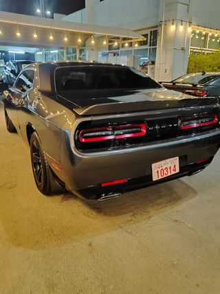 DODGE CHALLENGER 2019