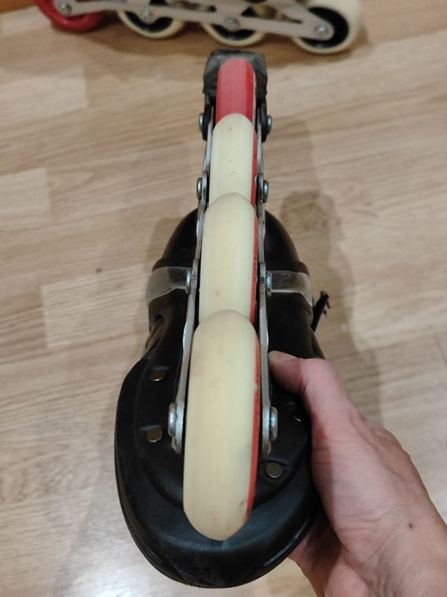 Nuevos! Patines, protecciones y bolsa