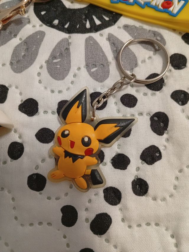 Llaveros Pokémon Pikachu