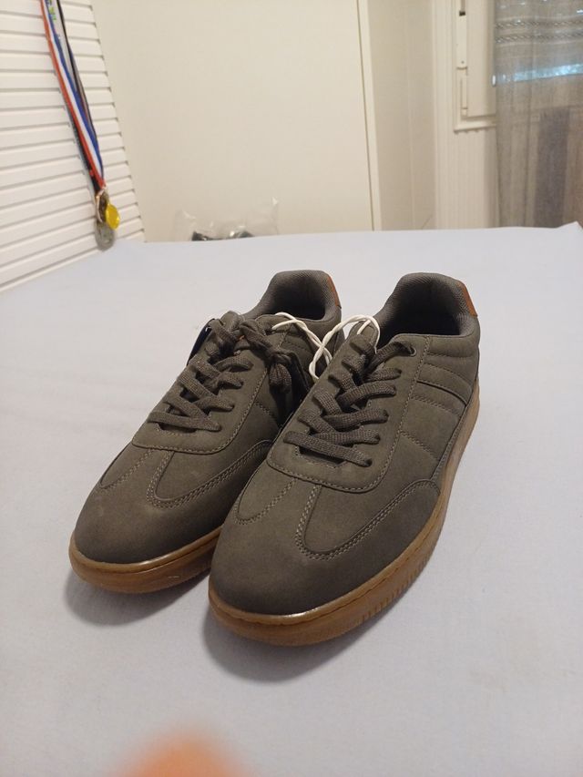 Zapatillas Xside Gris y Marrón