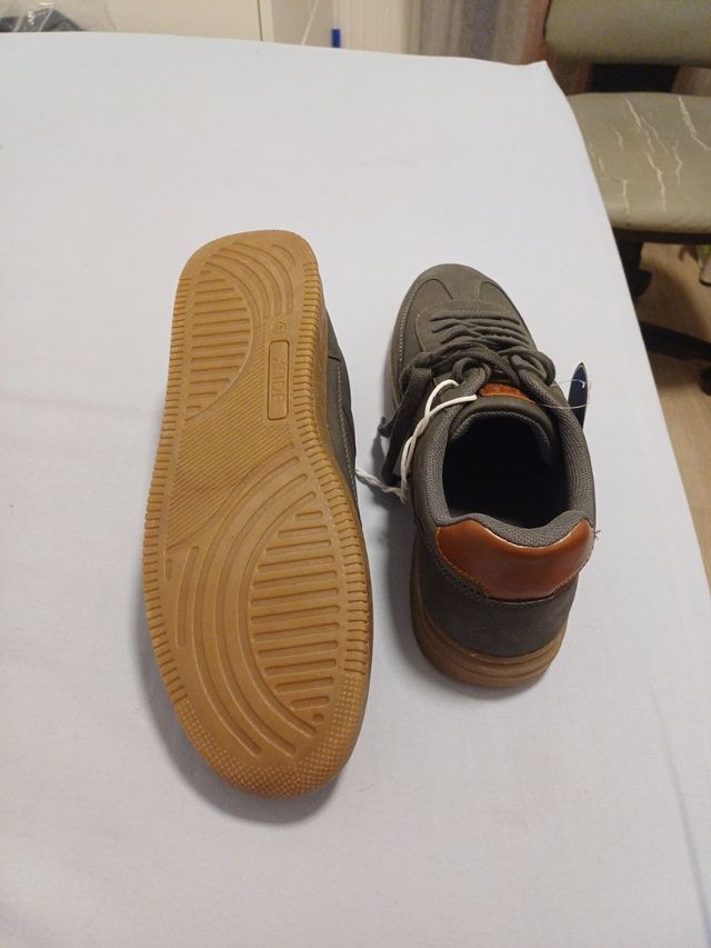 Zapatillas Xside Gris y Marrón