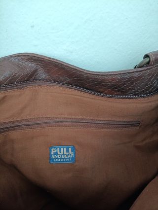 Bolso PullBear marrón