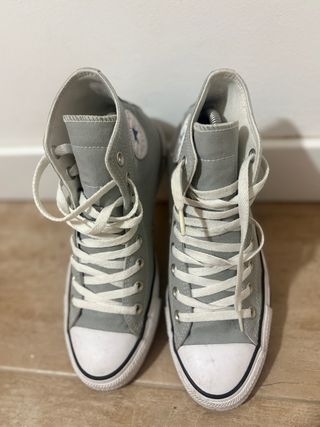 Converse grises altas