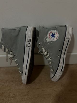 Converse grises altas