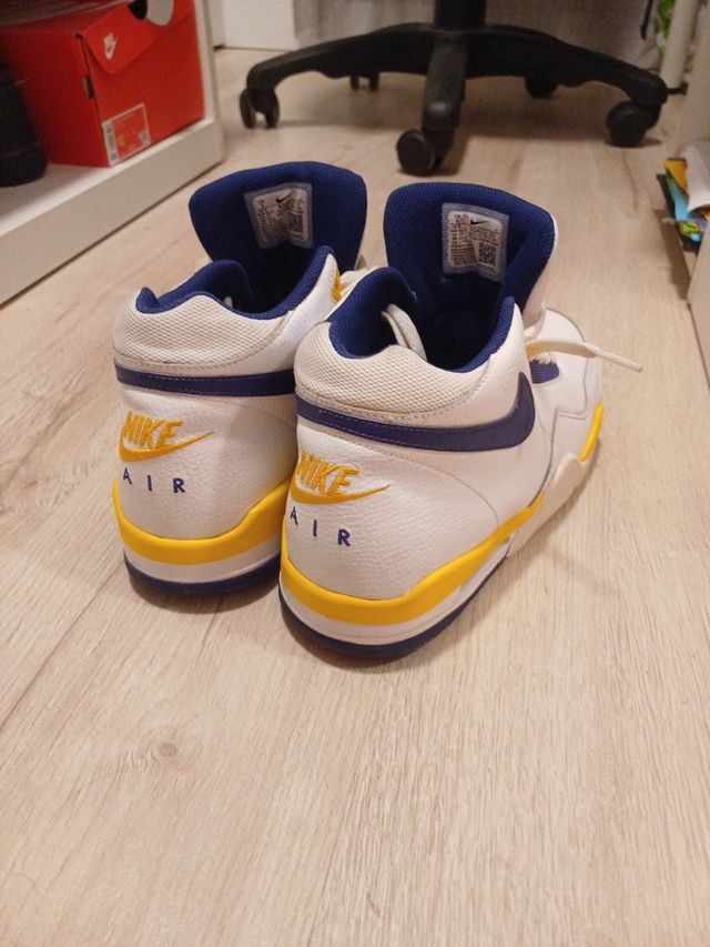 Zapatillas Nike Air Flight Legacy Blancas y Azules