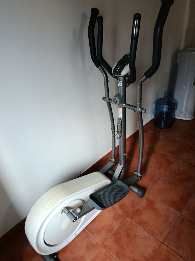 Elíptica BH Fitness - Perfecto estado