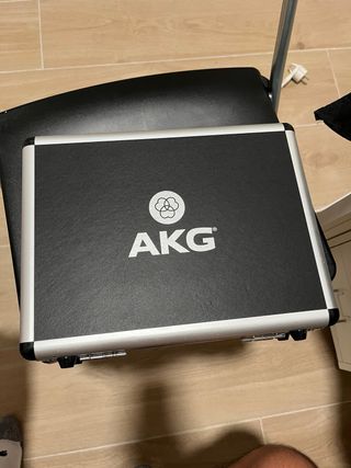 Micro AKG C214 - Estudio Grabación