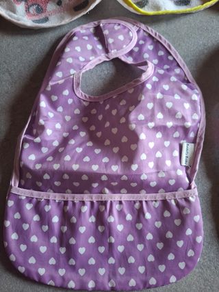 Set 8 bavaglini per bambina per casa, nido o asilo