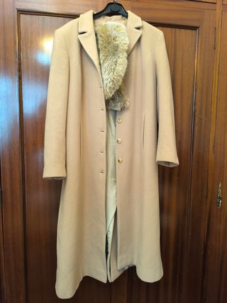 Abrigo casual de mujer