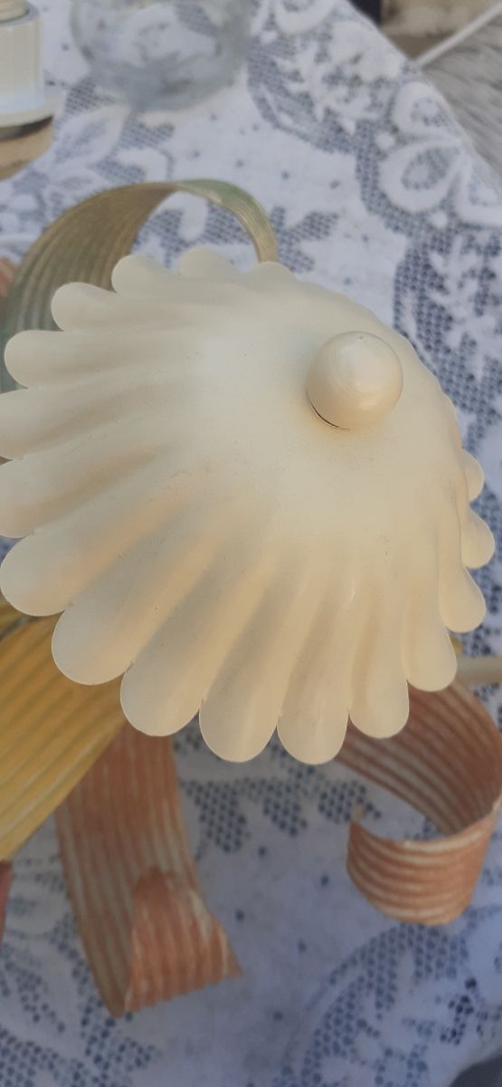 Lampada da soffitto vintage a 3 luci con foglie