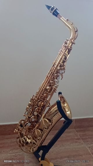 Saxo alto Yamaha YAS-32 dorado