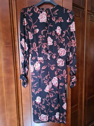 Vestido Zara flores rosa-negro
