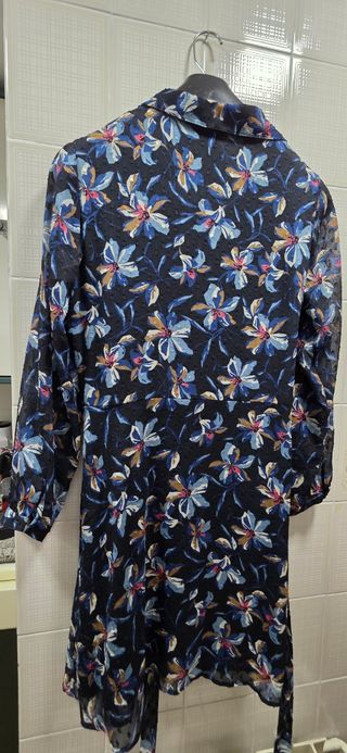 Vestido flores azul marino