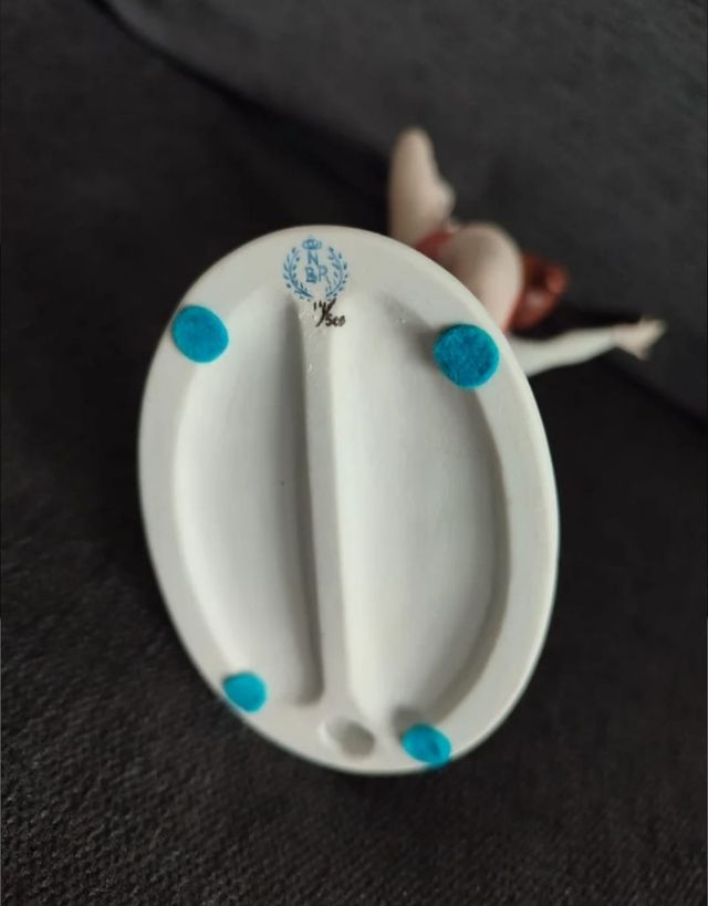 Figura porcelana bailarina "Nueva Buen-Retiro"