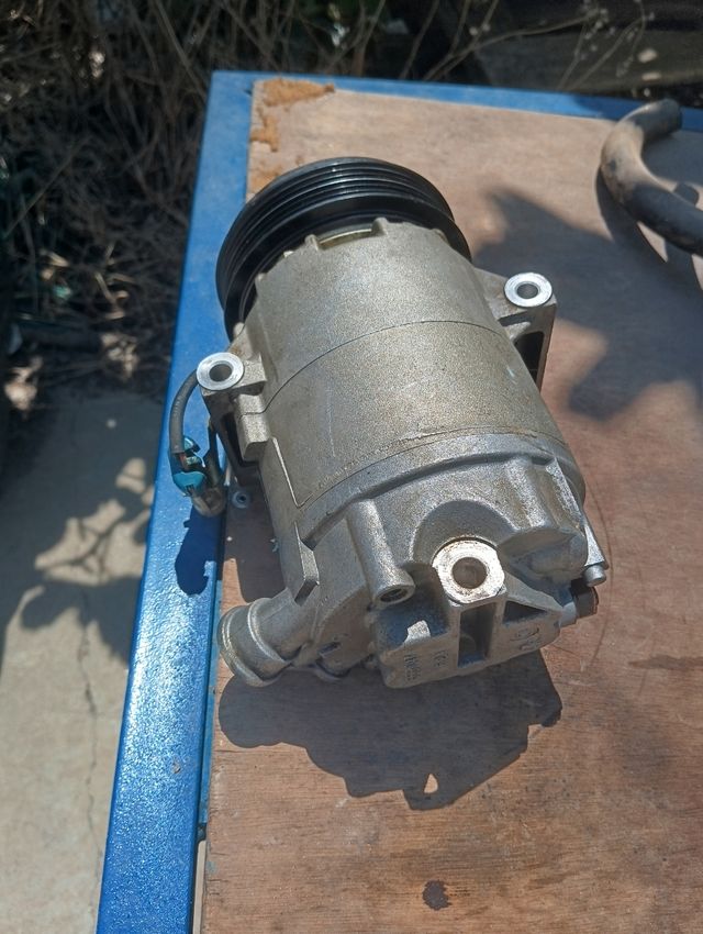 COMPRESORES DE AIRE ACONDICIONADO,USADOS