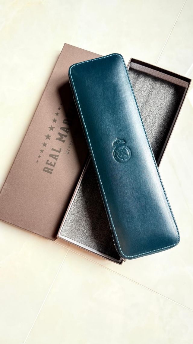 Corbatero Piel Real Madrid