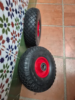 2 Ruedas macizas 8" neumático