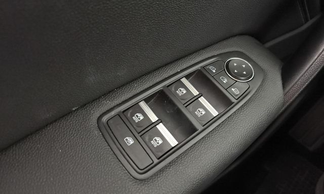 RENAULT CAPTUR TECHNO TCE 140CV EDC MILD HYBRID