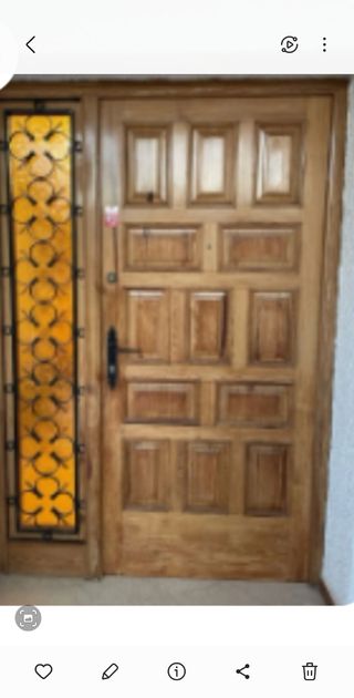 Puerta madera maciza