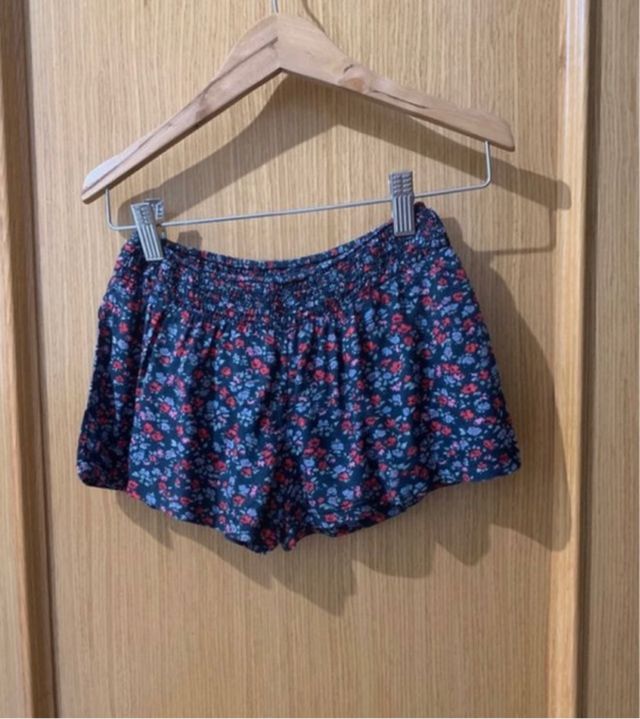4 Shorts niña - Flores, Rosa, Negro Talla 4 años