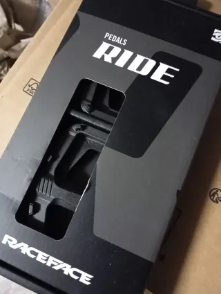 Pedali RaceFace Ride Flat - MTB/BMX