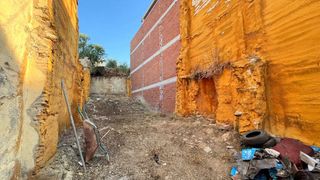 Solar - Terreno urbano