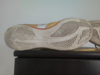 Zapatillas fútbol sala Mizuno amarillas