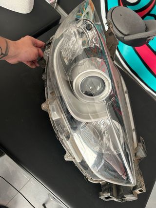 Faro Mazda 3 (09-13) Delantero Derecho