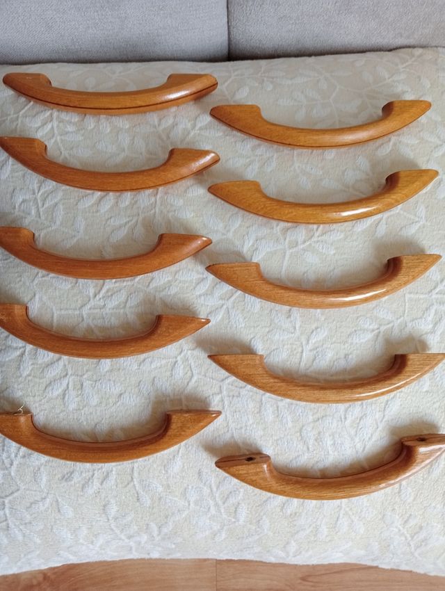 10 TIRADORES MUEBLES‼️MADERA‼️