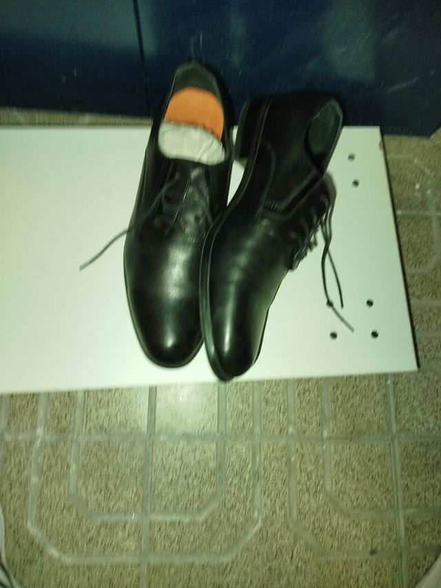 Zapatos negros vestir talla 44