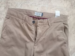 Pantalón beige chico talla M