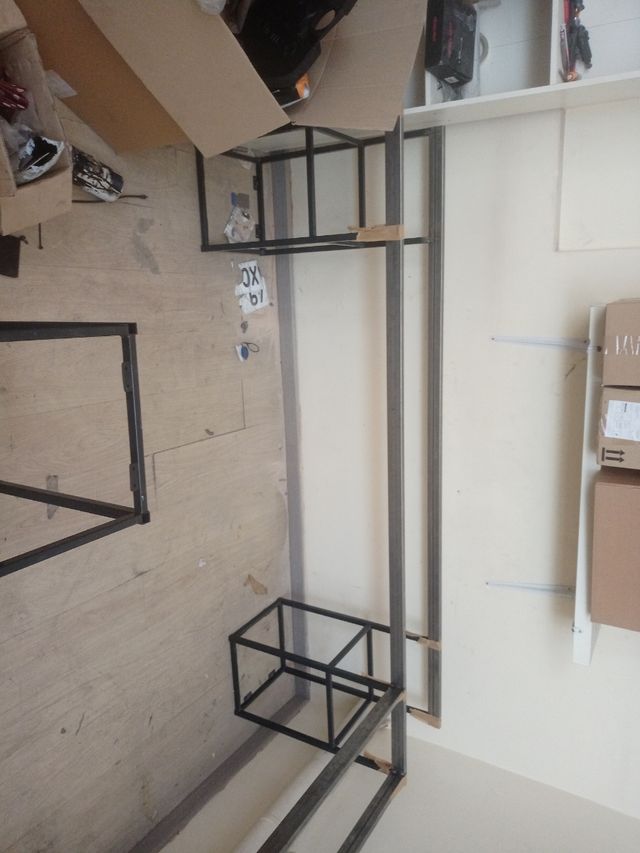 4 caballetes metal resistentes