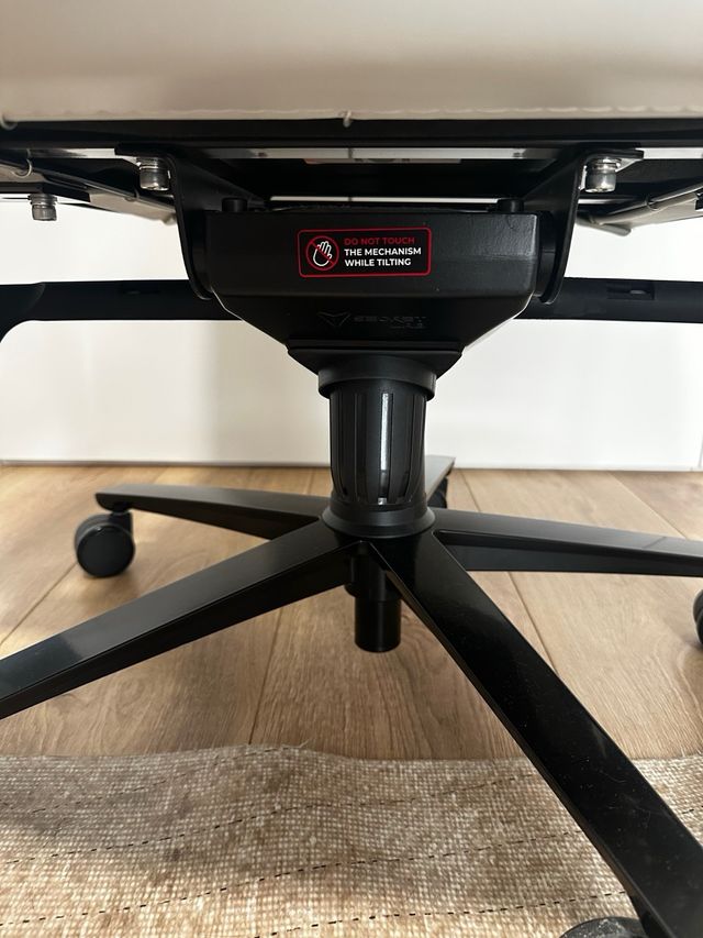 Secretlab Titan Evo Gaming - Blanco Talla Regular