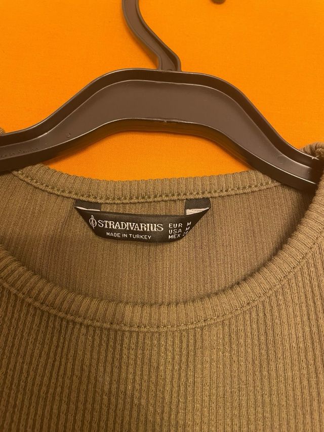 Vestido Stradivarius verde militar M