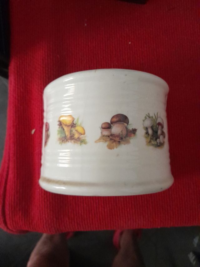 Portaoggetti ceramica vintage funghi