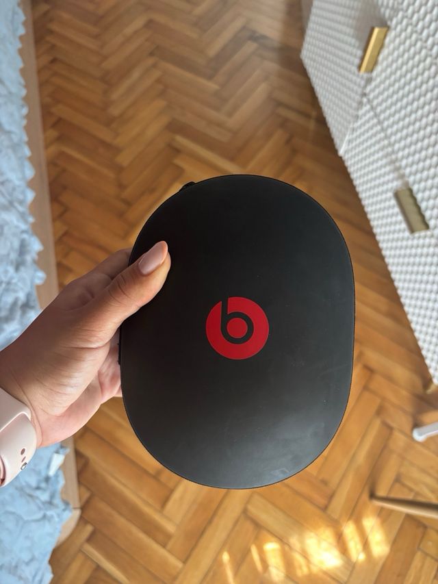 Auriculares Beats Studio rojos