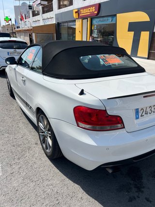 BMW e88 2012