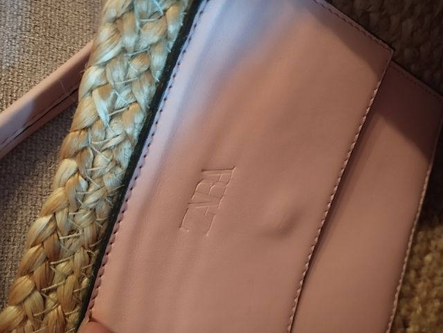 Capazo rafia asas rosas