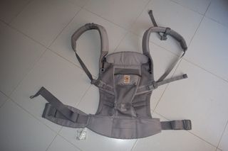 Ergobaby Adapt Portabebés - Gris Claro